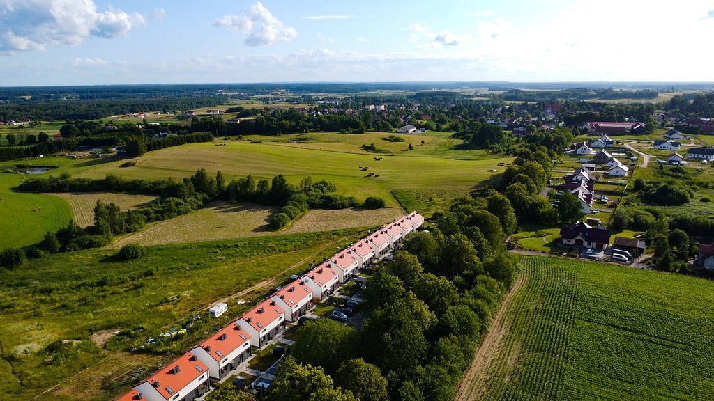 Dom 4 pokojowe na Sprzedaż