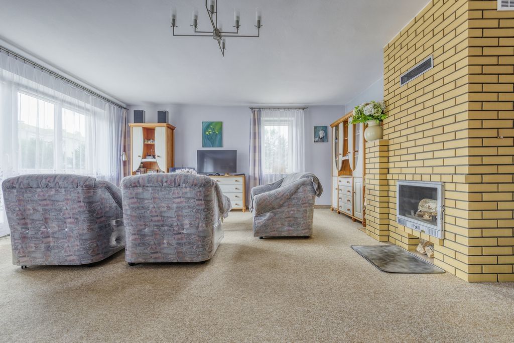 Dom 4 pokojowe na Sprzedaż