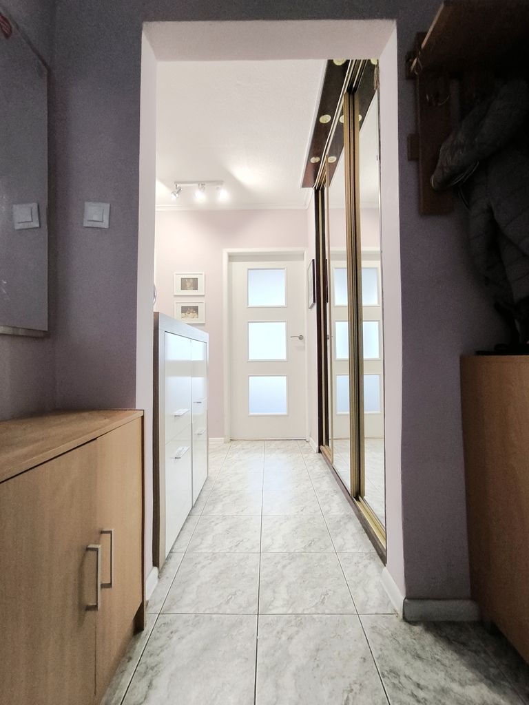 Mieszkanie 4 pokojowe na Sprzedaż