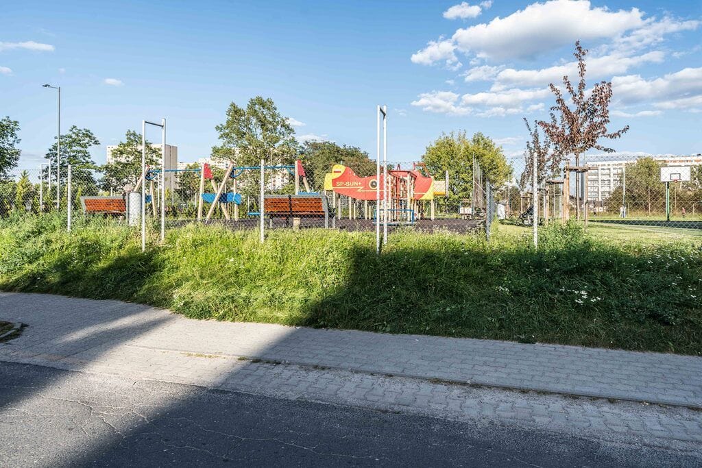 Mieszkanie 3 pokojowe na Sprzedaż