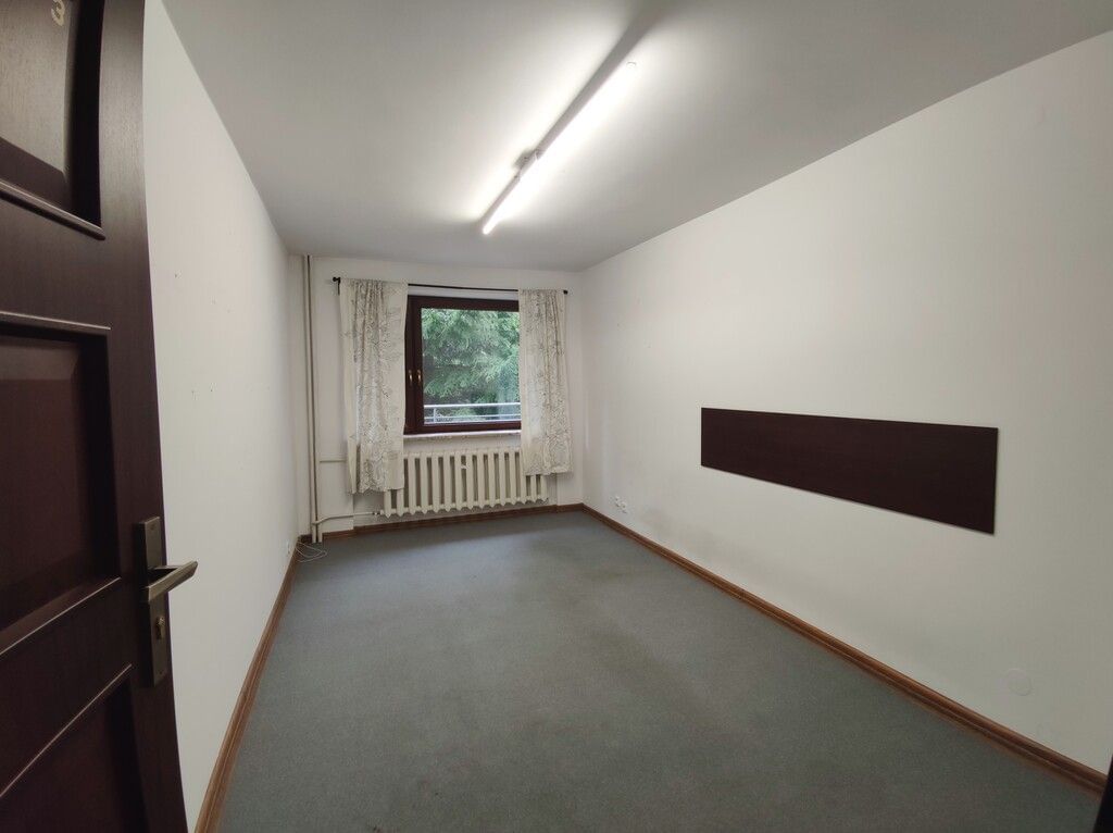 Dom 8 pokojowe na Wynajem