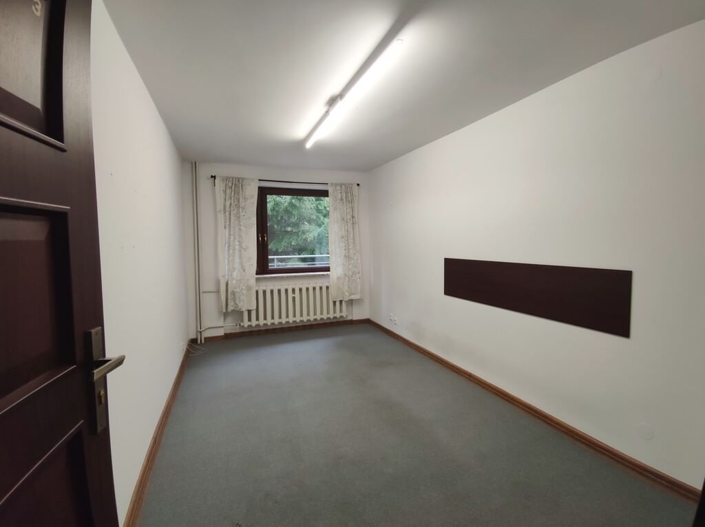 Lokal użytkowy  pokojowe na Wynajem