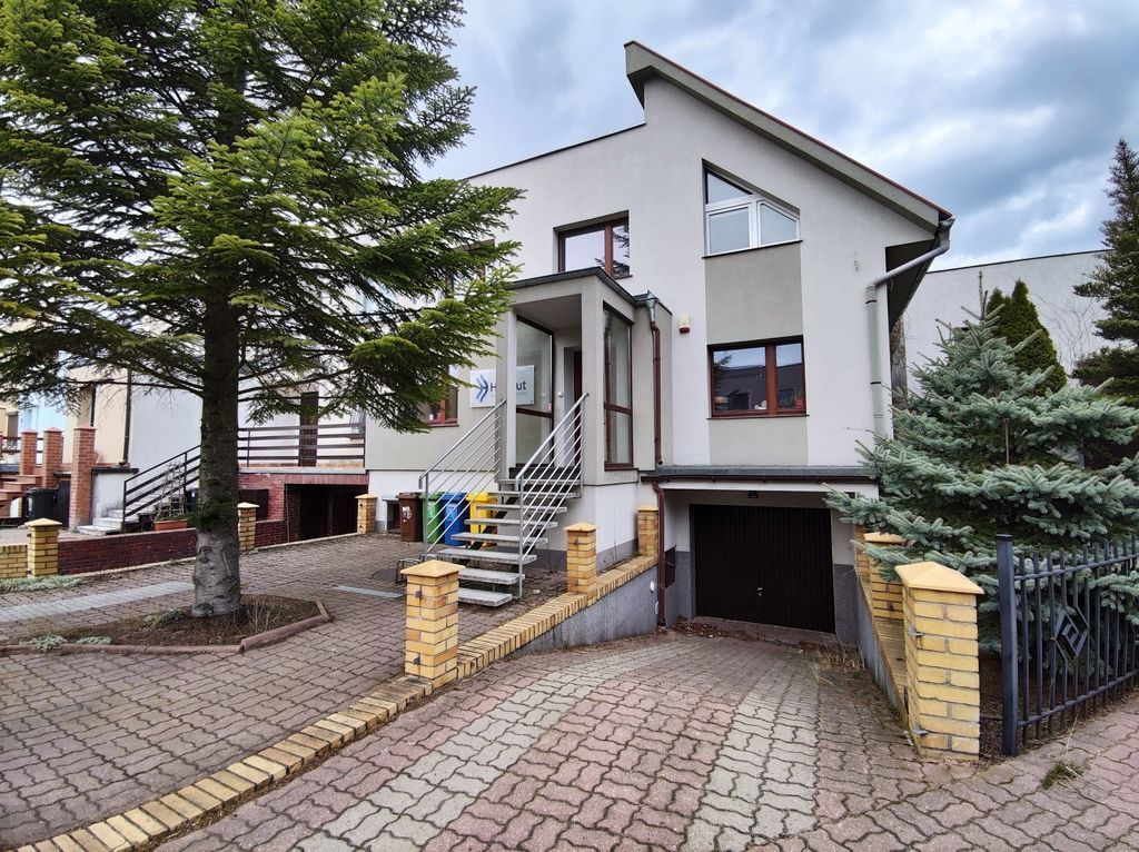 Lokal użytkowy  pokojowe na Wynajem