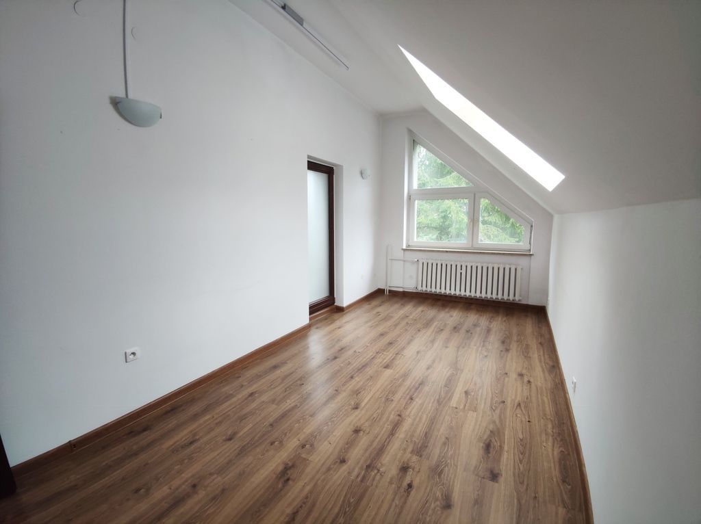 Lokal użytkowy  pokojowe na Wynajem