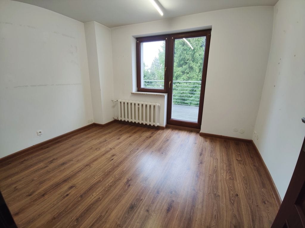 Lokal użytkowy  pokojowe na Wynajem