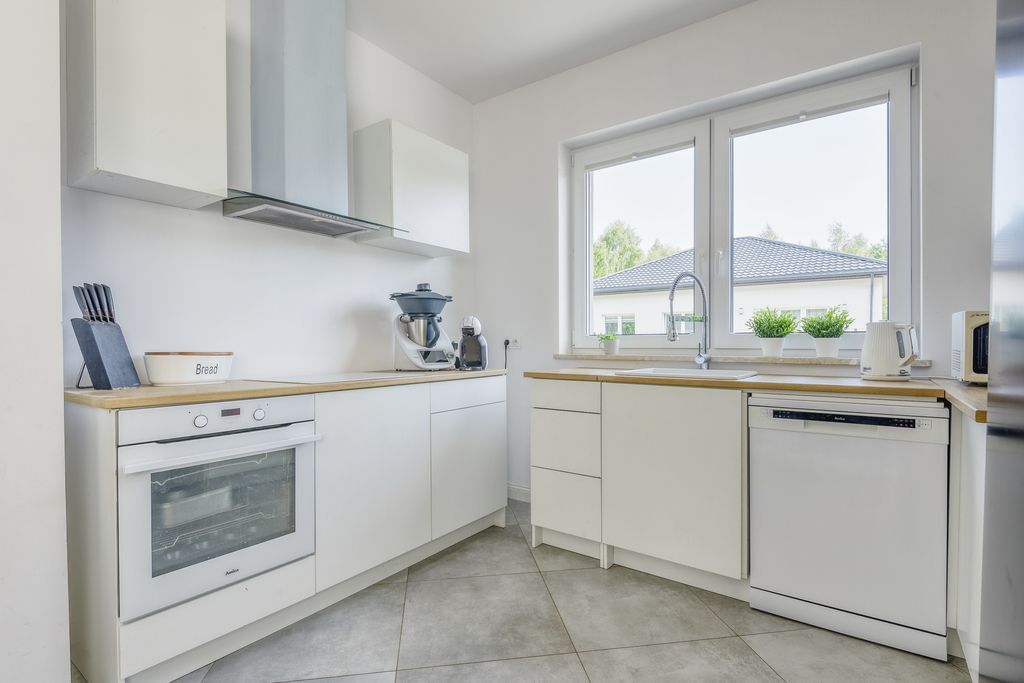 Dom 4 pokojowe na Sprzedaż