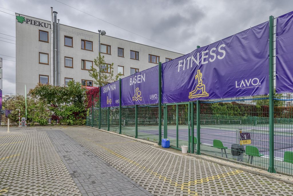 Mieszkanie 4 pokojowe na Sprzedaż