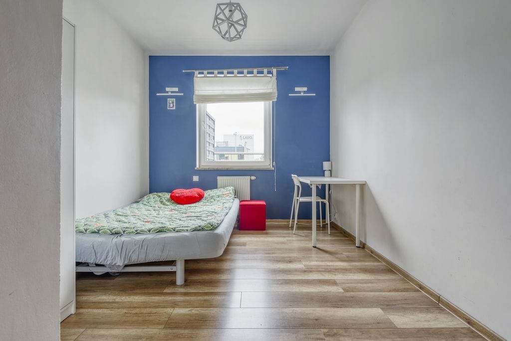 Mieszkanie 4 pokojowe na Sprzedaż