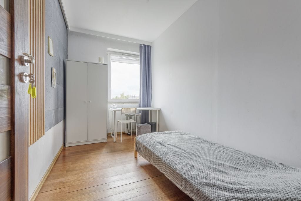 Mieszkanie 4 pokojowe na Sprzedaż