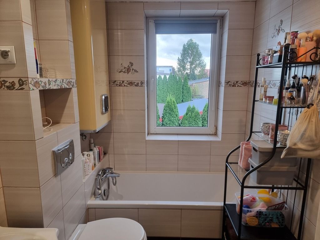 Dom 6 pokojowe na Sprzedaż