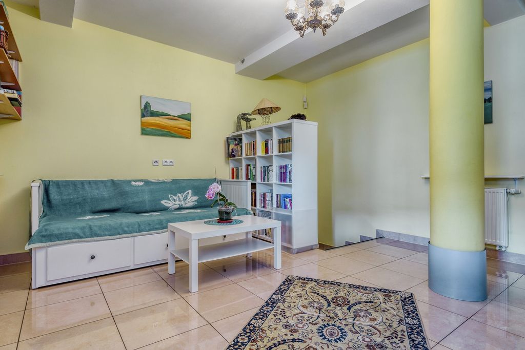 Dom 4 pokojowe na Sprzedaż