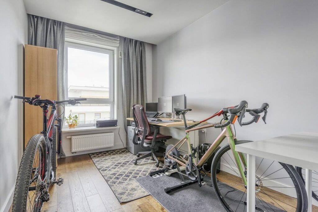 Mieszkanie 4 pokojowe na Sprzedaż