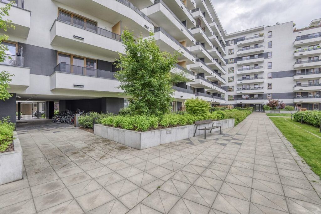 Mieszkanie 4 pokojowe na Sprzedaż