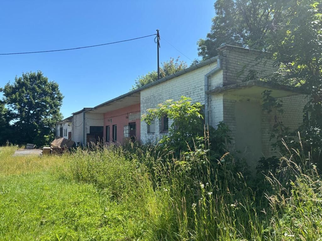 Lokal użytkowy  pokojowe na Sprzedaż