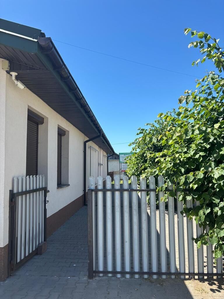 Lokal użytkowy  pokojowe na Sprzedaż