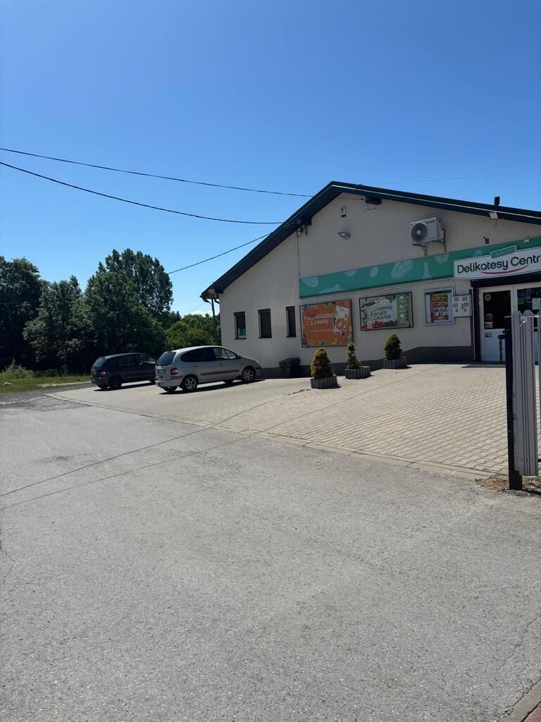 Lokal użytkowy  pokojowe na Sprzedaż