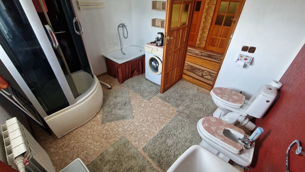 Dom 6 pokojowe na Sprzedaż