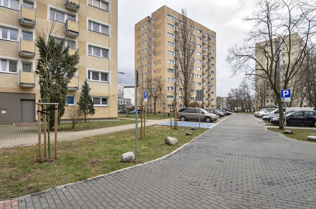 Mieszkanie 3 pokojowe na Sprzedaż