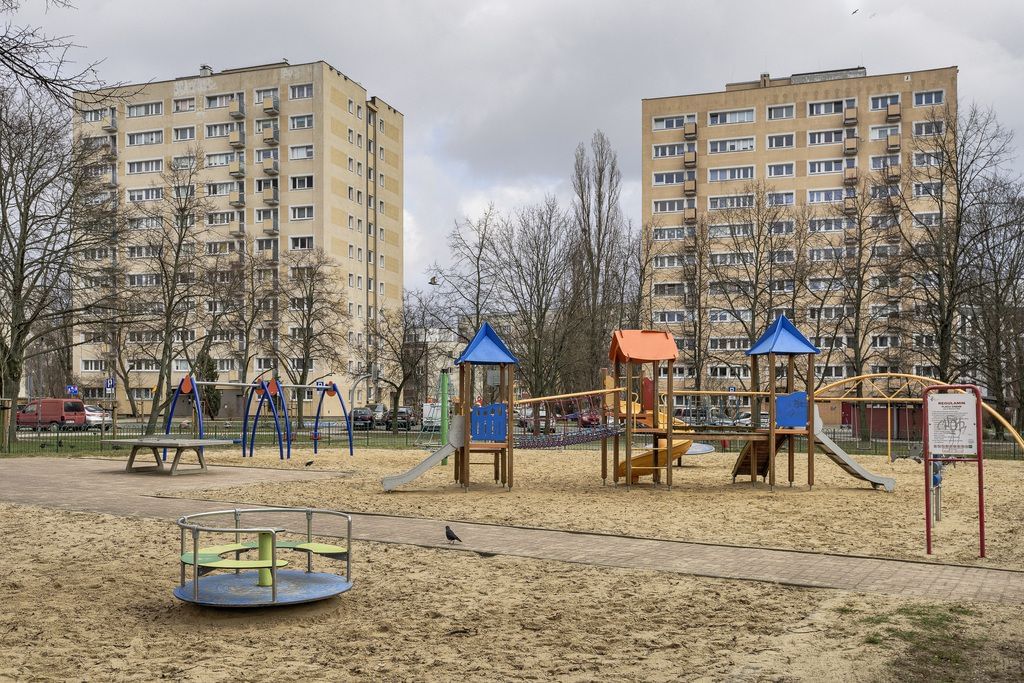 Mieszkanie 3 pokojowe na Sprzedaż