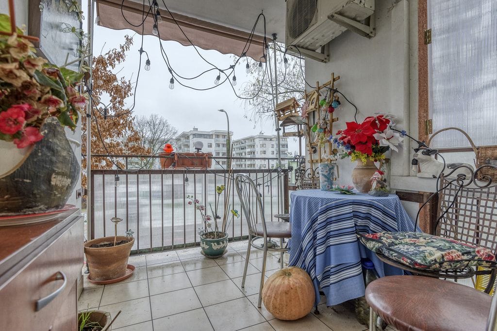 Mieszkanie 4 pokojowe na Sprzedaż