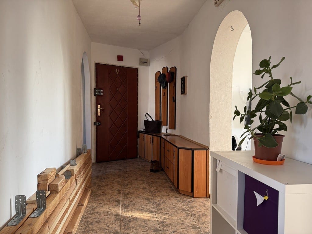 Mieszkanie 3 pokojowe na Sprzedaż