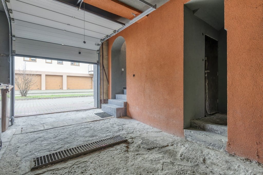 Dom 4 pokojowe na Sprzedaż