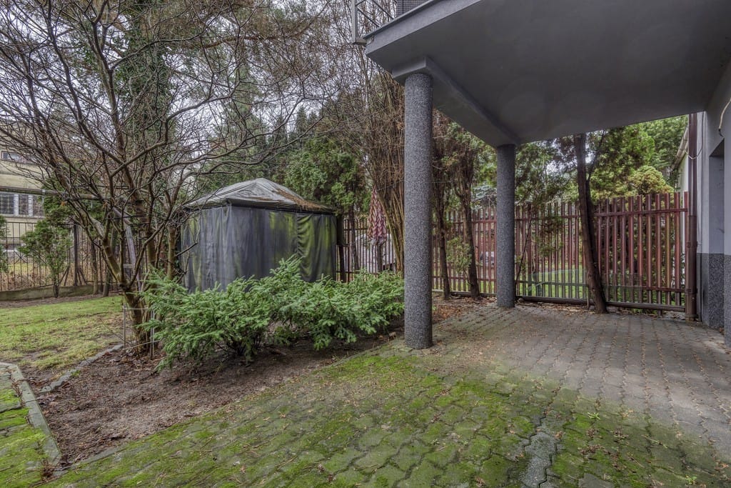 Dom 4 pokojowe na Sprzedaż