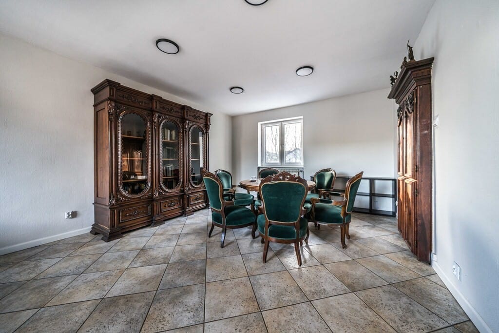 Lokal użytkowy  pokojowe na Wynajem