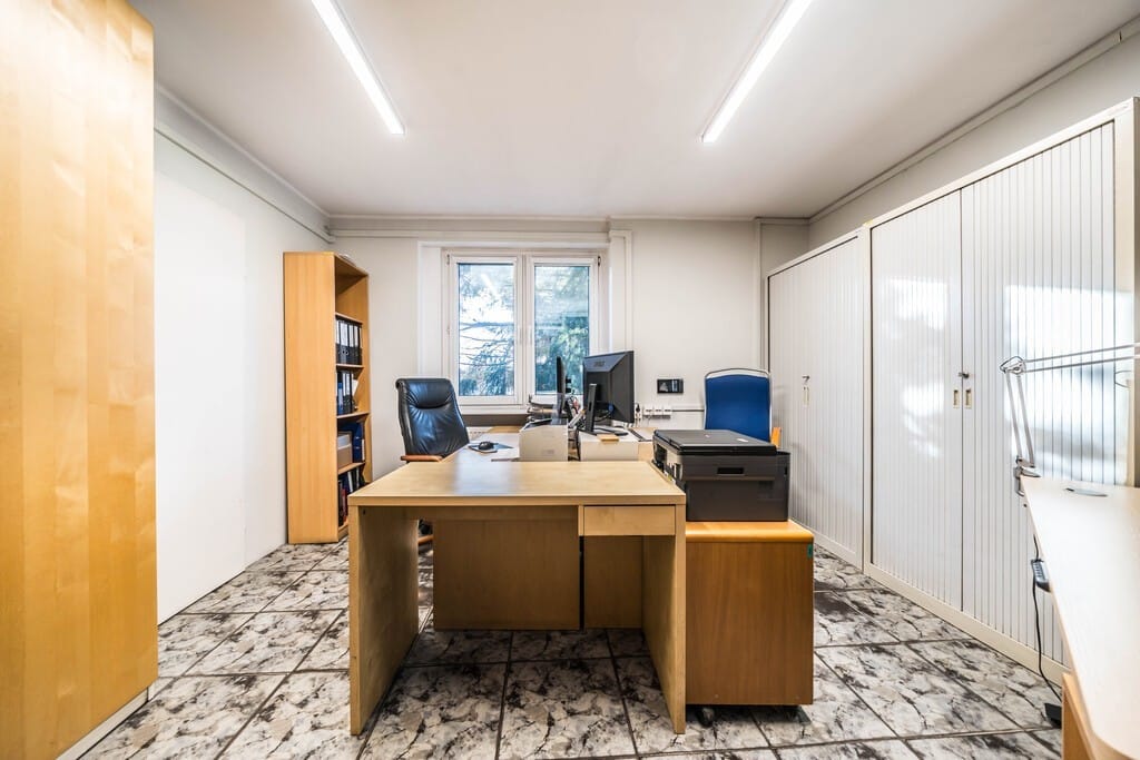 Lokal użytkowy  pokojowe na Wynajem