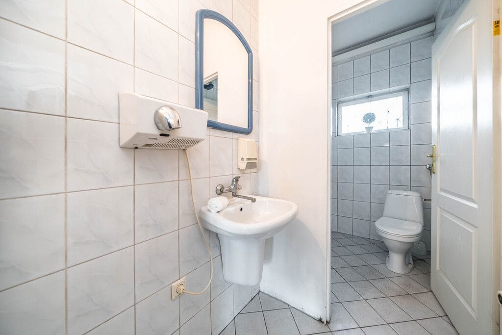 Lokal użytkowy  pokojowe na Wynajem