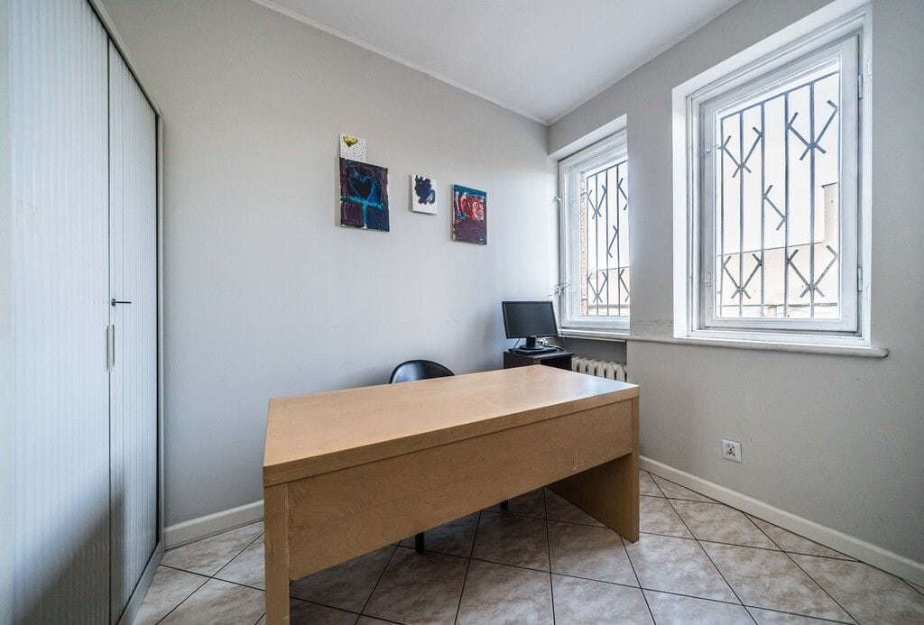 Lokal użytkowy  pokojowe na Wynajem