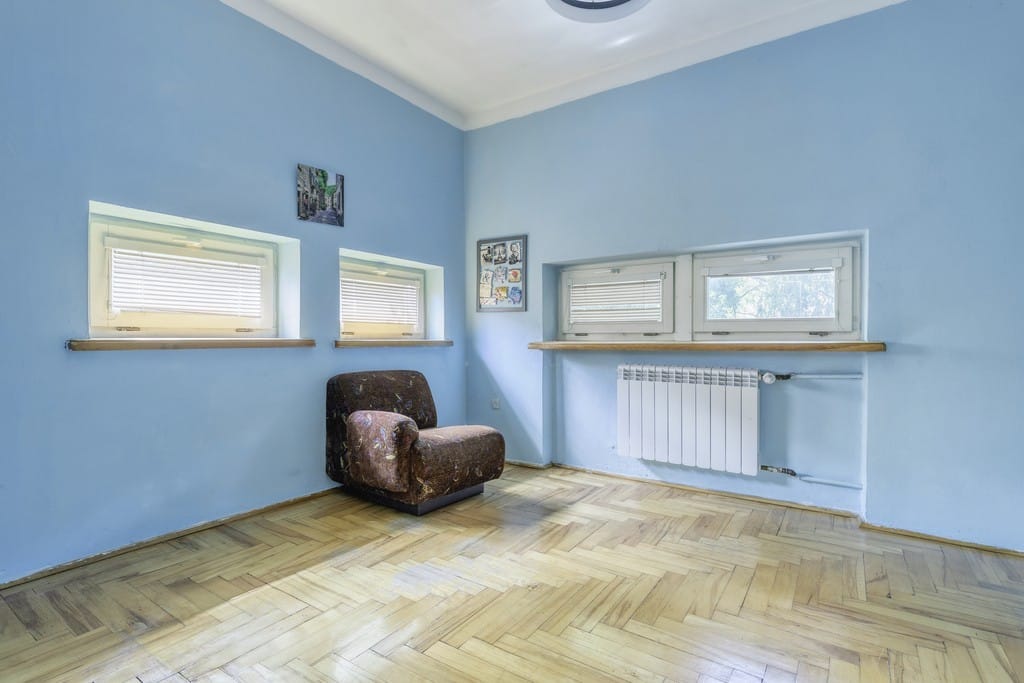 Dom 5 pokojowe na Sprzedaż