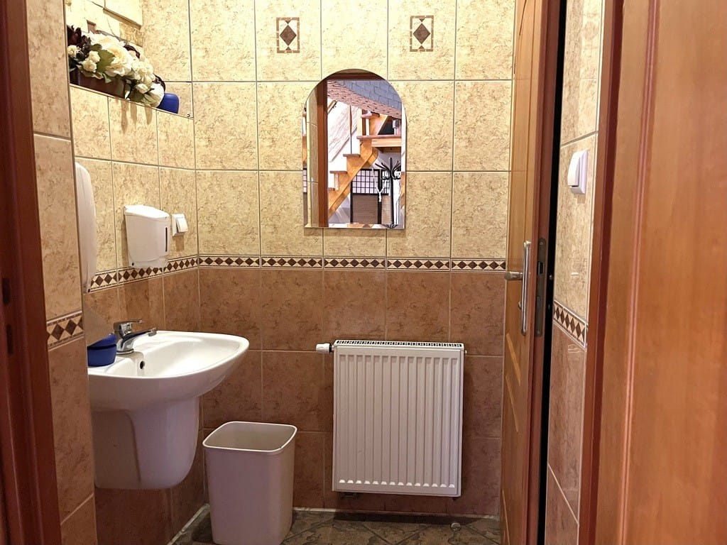 Lokal użytkowy  pokojowe na Wynajem