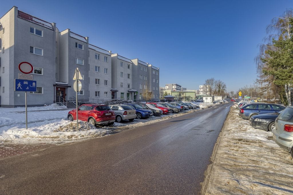 Mieszkanie 3 pokojowe na Sprzedaż