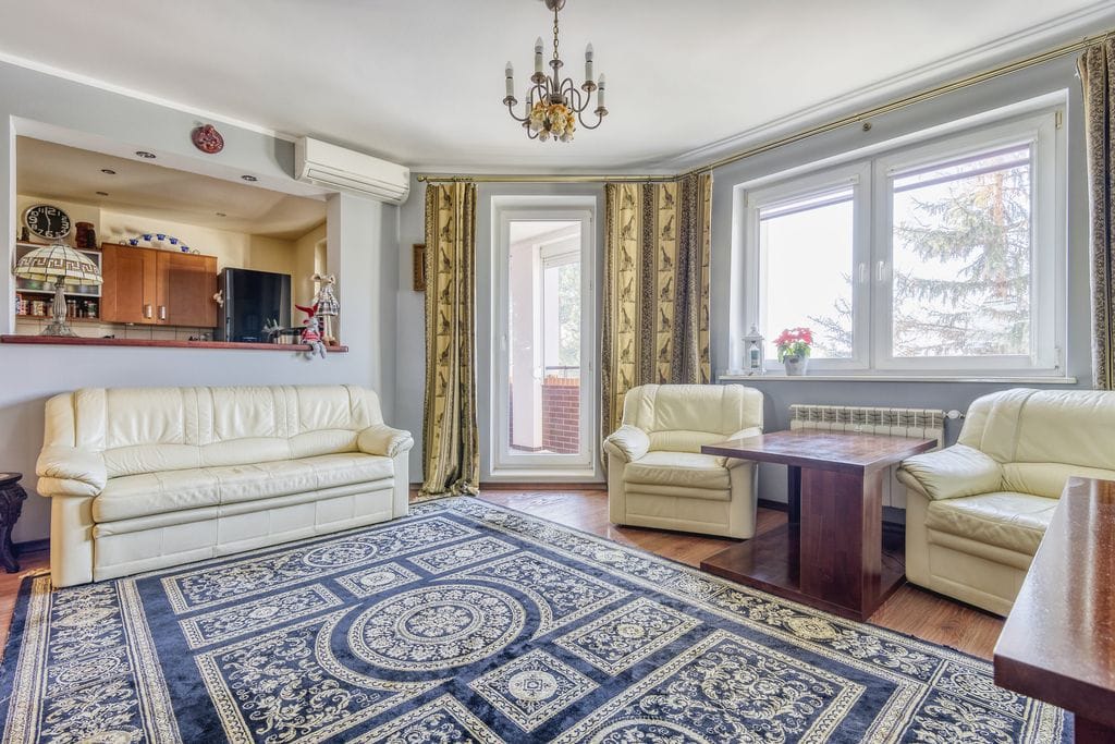 Mieszkanie 3 pokojowe na Sprzedaż