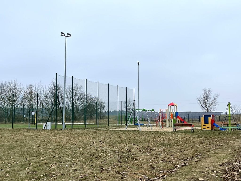 Dom 6 pokojowe na Sprzedaż