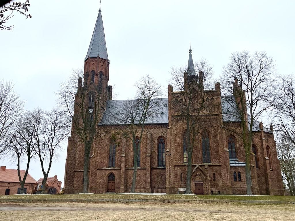 Dom 6 pokojowe na Sprzedaż