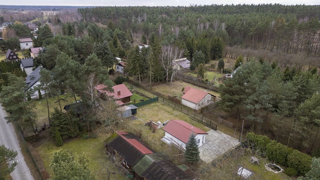 Działka  pokojowe na Sprzedaż