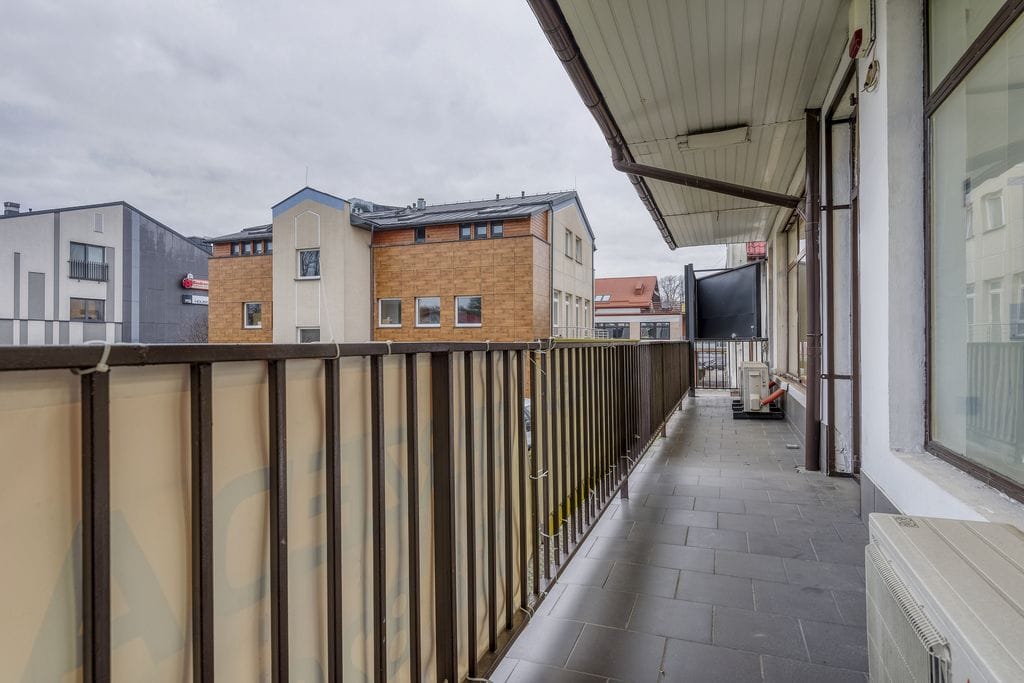 Lokal użytkowy  pokojowe na Sprzedaż