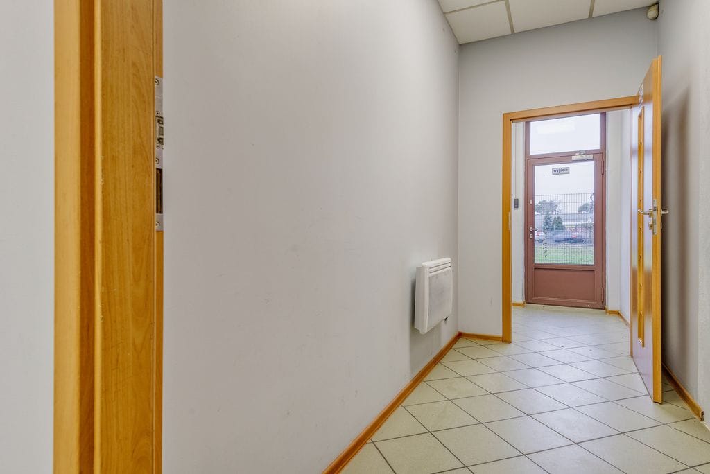 Lokal użytkowy  pokojowe na Sprzedaż