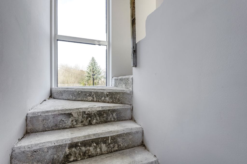 Dom 4 pokojowe na Sprzedaż