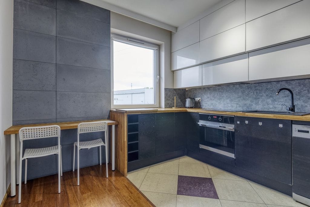 Mieszkanie 4 pokojowe na Sprzedaż