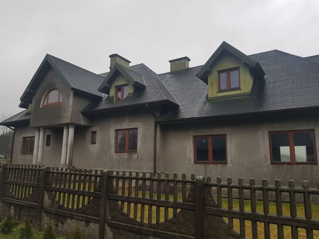 Dom 7 pokojowe na Sprzedaż