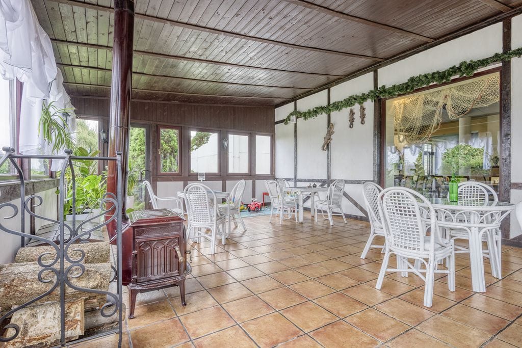 Lokal użytkowy  pokojowe na Sprzedaż