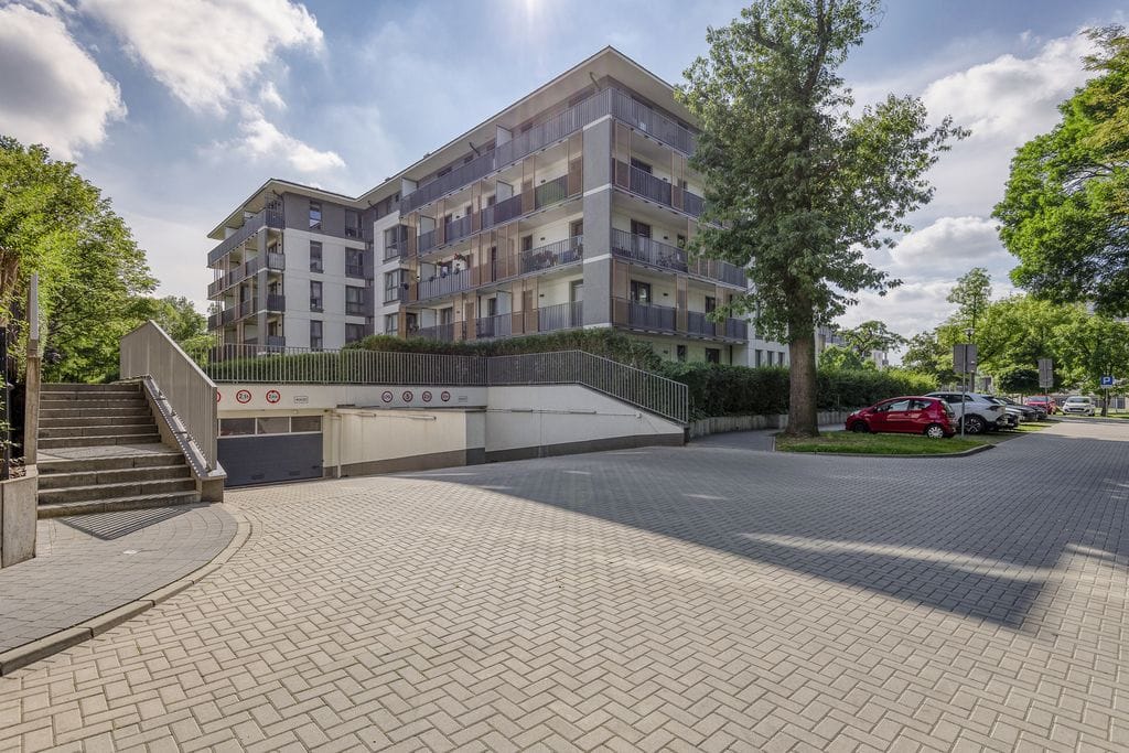 Mieszkanie 3 pokojowe na Sprzedaż