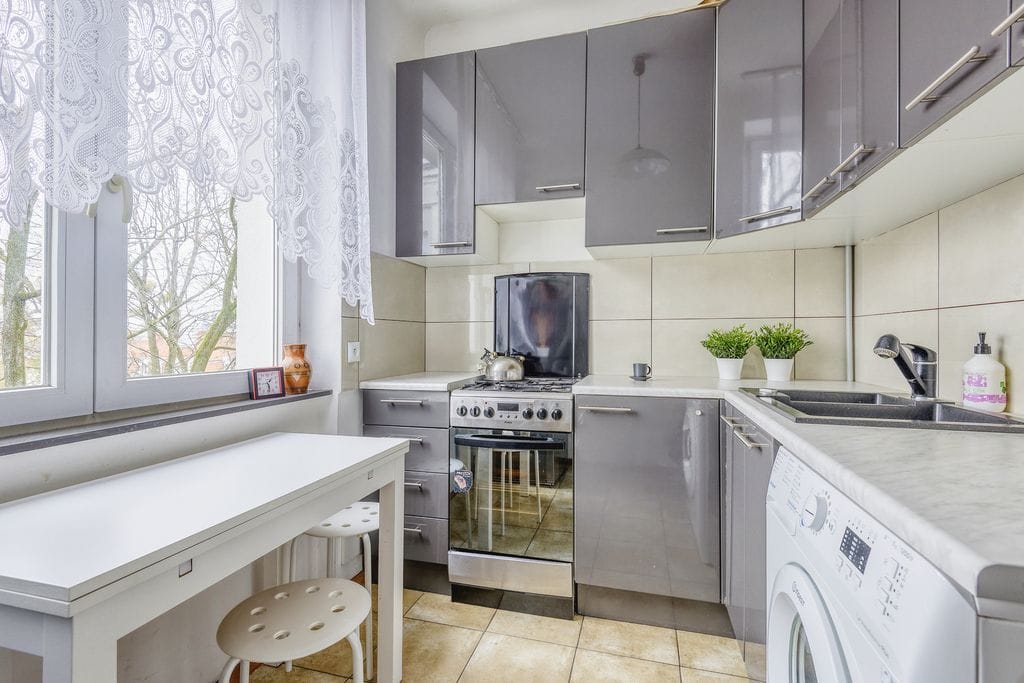 Mieszkanie 2 pokojowe na Sprzedaż