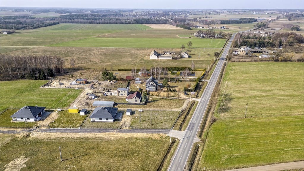 Dom 4 pokojowe na Sprzedaż