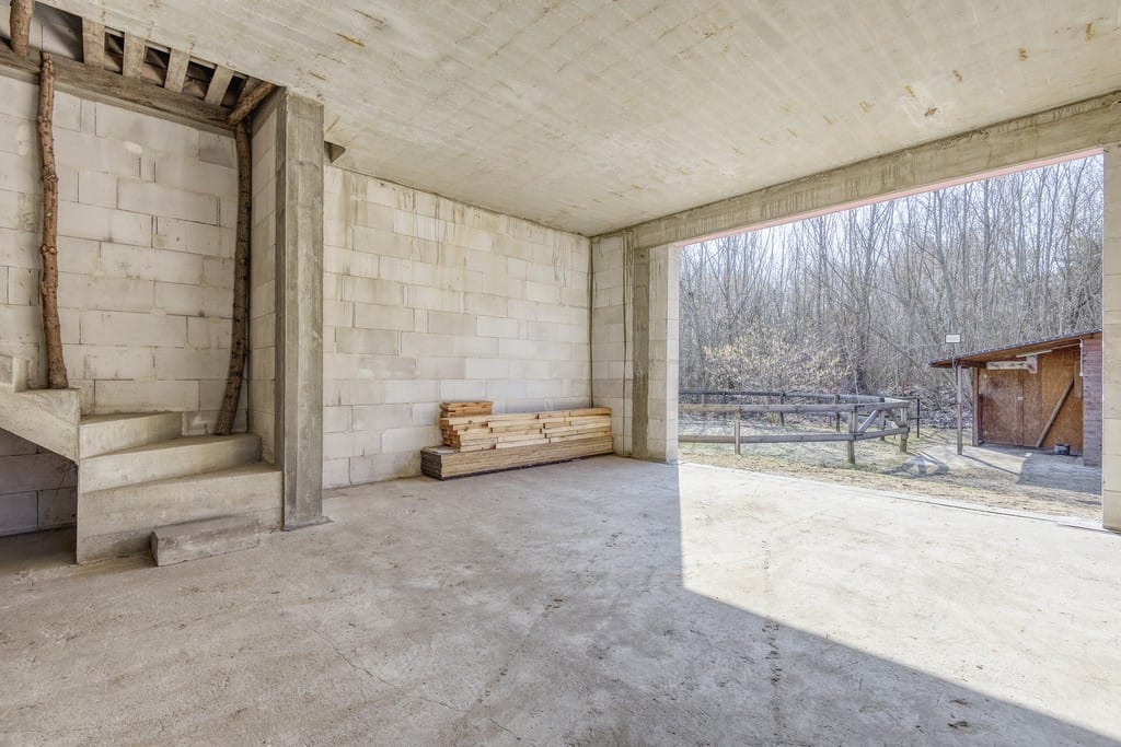 Dom 8 pokojowe na Sprzedaż