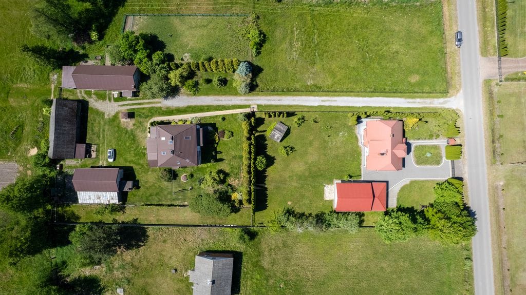 Dom 6 pokojowe na Sprzedaż