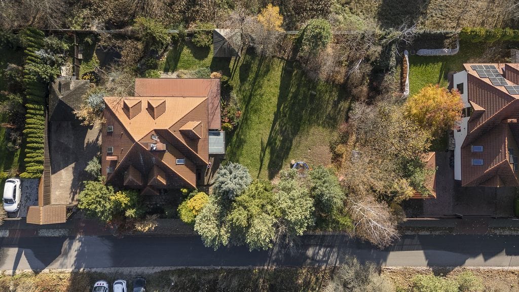 Dom 8 pokojowe na Sprzedaż